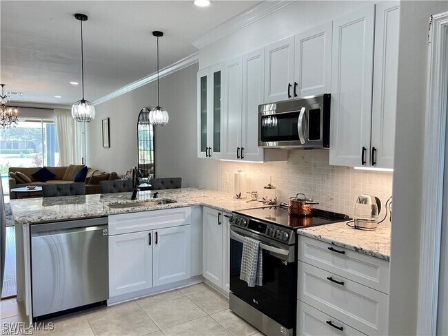 property at 1812 Avian Ct