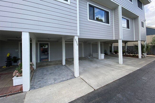 334 Causeway Dr in Wrightsville Beach, NC - Building Photo - Building Photo