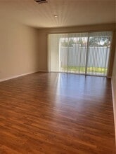 6042 Parkside Meadow Dr in Tampa, FL - Building Photo - Building Photo