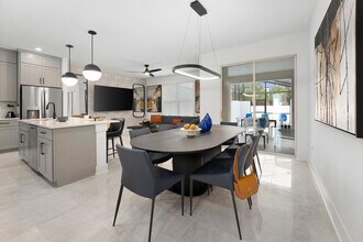 5334 Asterisk Ave in Orlando, FL - Building Photo - Building Photo