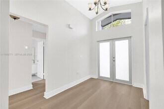 10048 SW 222nd St in Cutler Bay, FL - Building Photo - Building Photo