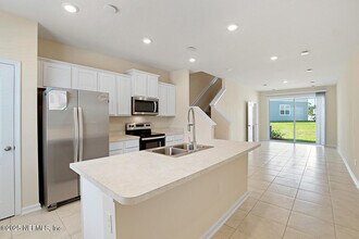 580 Running Wds St in Orange Park, FL - Building Photo - Building Photo