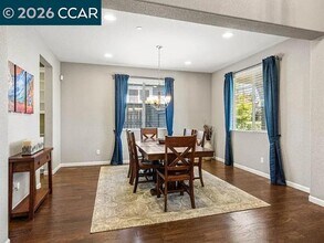 5525 Mossy Stone Way in Rancho Cordova, CA - Building Photo - Building Photo