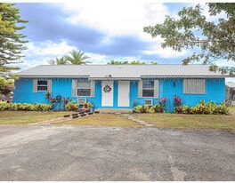 1043 NE 20th St in Belle Glade, FL - Building Photo