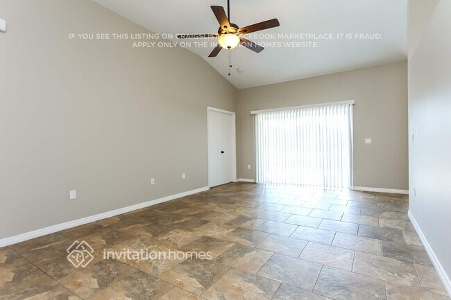 4416 11th Ave E in Bradenton, FL - Building Photo - Building Photo