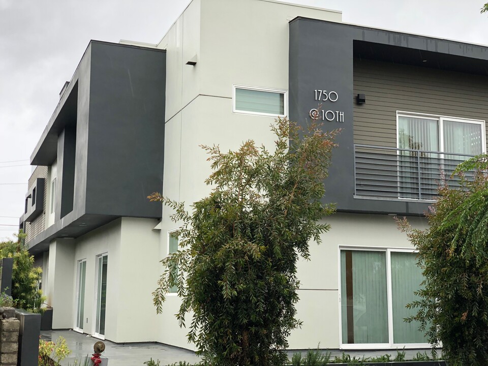 1750 10th St, Unit 103 in Santa Monica, CA - Building Photo