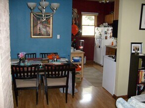 1447 Williamson St in Madison, WI - Building Photo - Building Photo