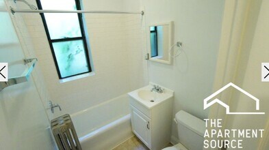 1742 N Humboldt Blvd, Unit 1 in Chicago, IL - Building Photo - Building Photo