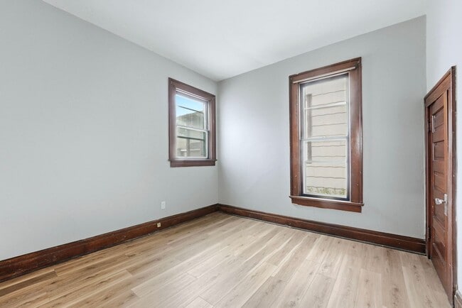444 E Suttenfield St in Fort Wayne, IN - Building Photo - Building Photo