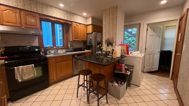 24 Chetwynd Rd, Unit 1