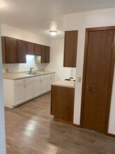 700 Washington St, Unit 1 in Bruce, SD - Building Photo - Building Photo