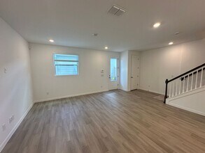 6541 Cyrils Dr in St. Cloud, FL - Building Photo - Building Photo
