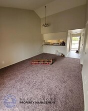 1622 Junipero Ave in Long Beach, CA - Building Photo - Building Photo