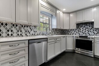 276 SW 7th Ave in Boca Raton, FL - Foto de edificio - Building Photo