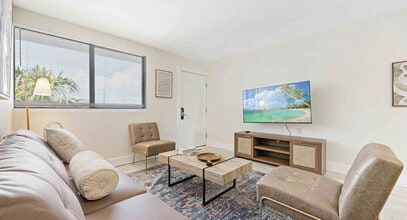 556 Coral Ct, Unit SI FL3-ID1502040P in Fort Walton Beach, FL - Foto de edificio - Building Photo
