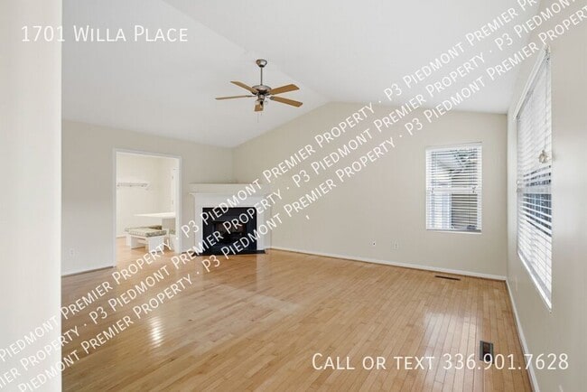 property at 1701 Willa Pl Dr