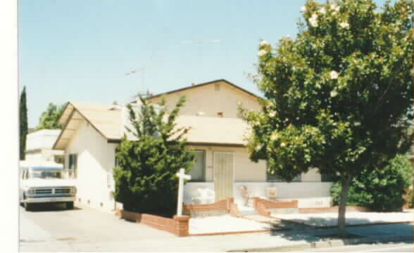 1265 W Campbell Ave in Campbell, CA - Foto de edificio - Building Photo