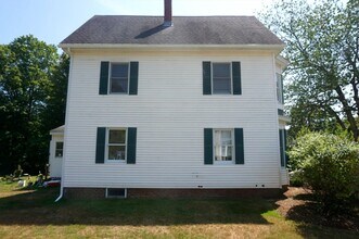67 Mill St in Pepperell, MA - Building Photo - Building Photo