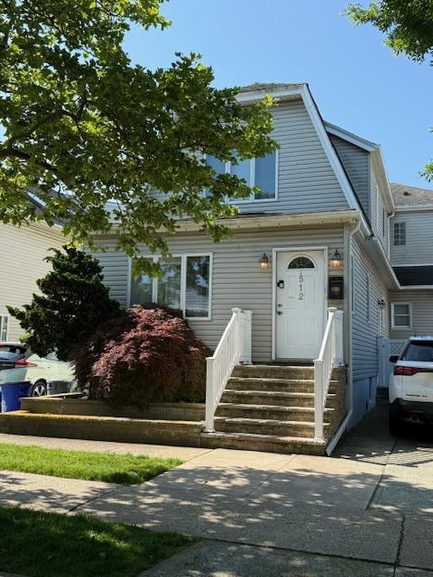 property at 512 E Penn St