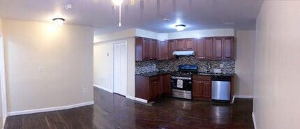 4716 Chestnut St in Philadelphia, PA - Building Photo - Building Photo