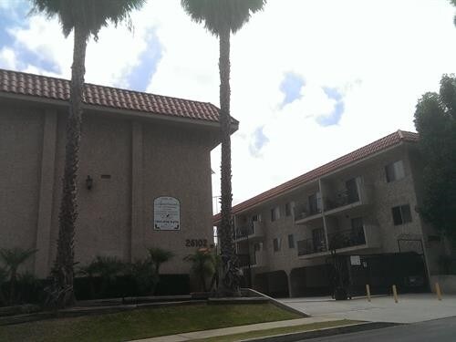 26102 Belle Porte Ave-Unit -04 in Los Angeles, CA - Building Photo - Building Photo