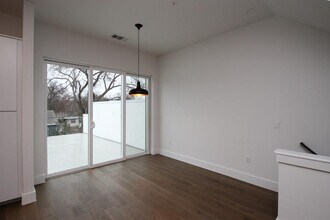 505 Tillery St in Austin, TX - Building Photo - Building Photo