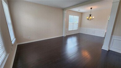 3690 Ridgefair Dr in Cumming, GA - Foto de edificio - Building Photo