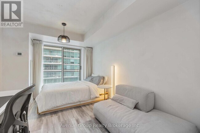 50 Lynn Williams St in Toronto, ON - Building Photo - Building Photo