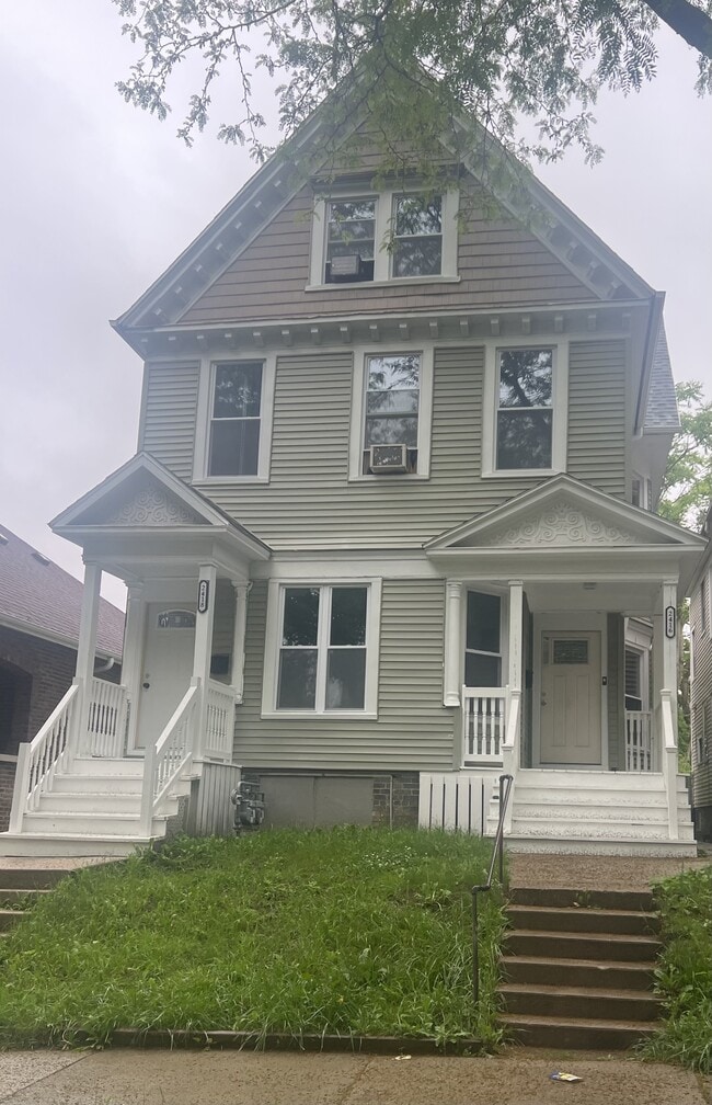 property at 2416 W McKinley Blvd