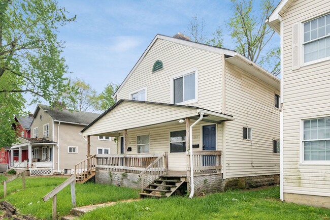 1313-1315-1315 E 17th Ave in Columbus, OH - Building Photo - Building Photo