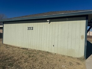 332 37th St in Lubbock, TX - Building Photo - Building Photo