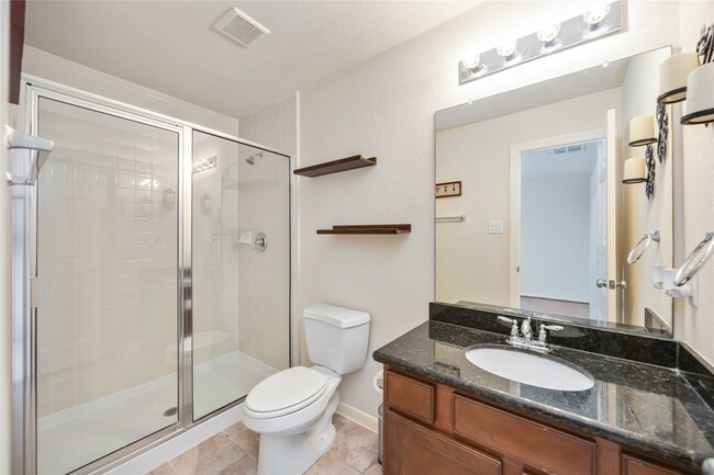 property at 3008 Clearview Cir