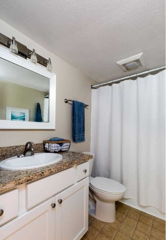 property at 4629 W Lake Sammamish Pkwy SE