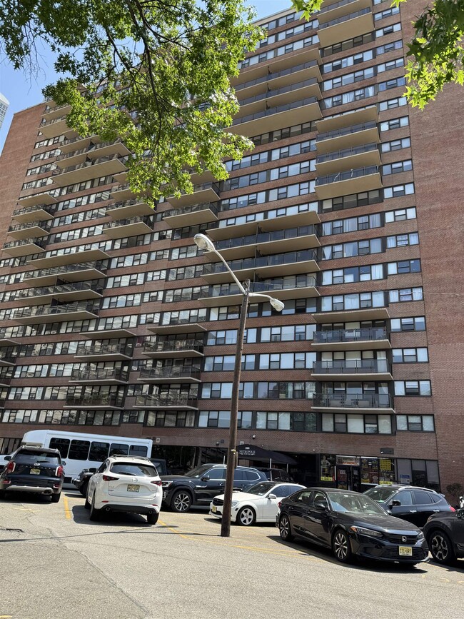 280 Marin Blvd in Jersey City, NJ - Building Photo - Building Photo