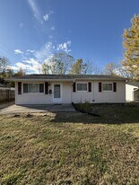 1242 Sanford Dr in Dayton, OH - Building Photo