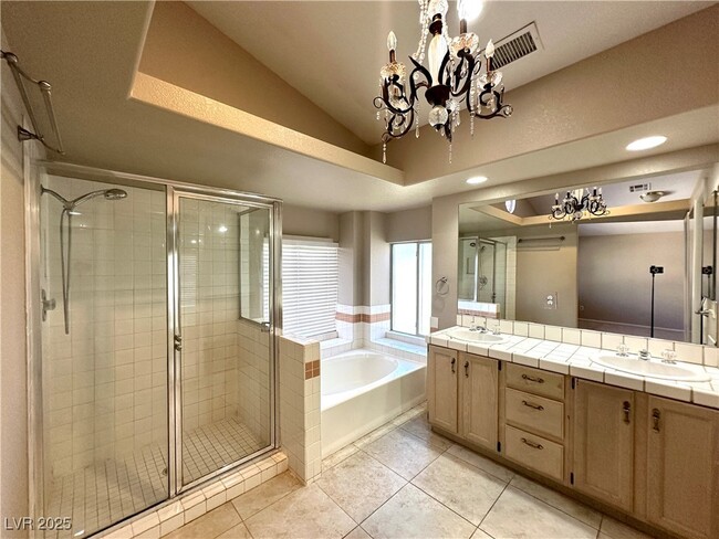 property at 2433 Twin Flower Cir