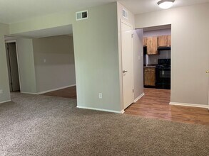1181 Abbey Ln in Chesterton, IN - Building Photo - Building Photo