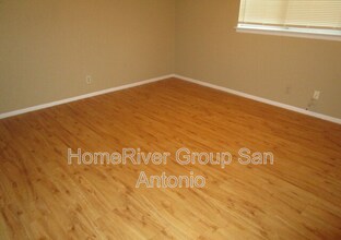6835 Eden Grove Dr in Converse, TX - Building Photo - Building Photo
