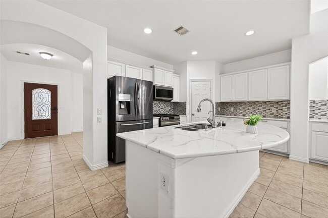 property at 5519 Jay Thrush Dr