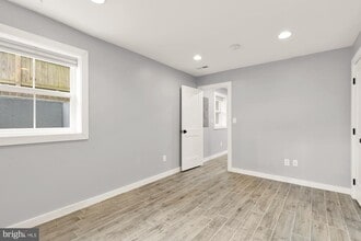 909 Webster St NW in Washington, DC - Building Photo - Building Photo