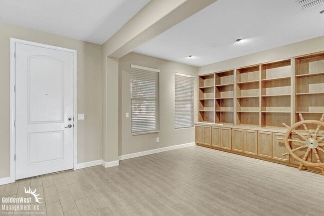 887 W Santa Gertrudis Trail in San Tan Valley, AZ - Building Photo - Building Photo