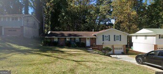 1575 Danbury Dr NW in Norcross, GA - Building Photo