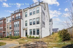 7415 Rocky Crk Ter in Annandale, VA - Building Photo