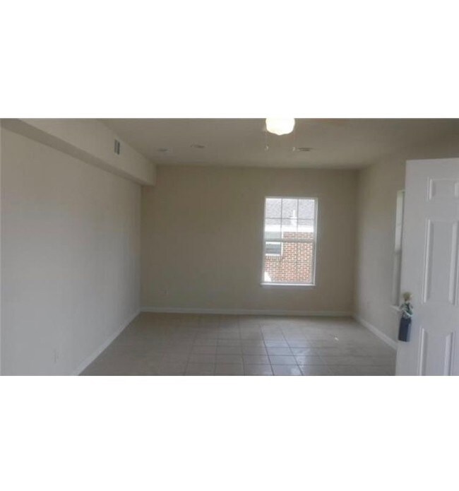 4700 Bonita Dr in New Orleans, LA - Foto de edificio - Building Photo