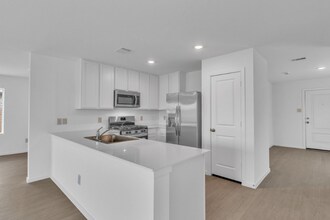28826 Texas Sparrow Ln in Hockley, TX - Building Photo - Building Photo