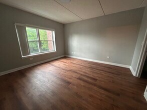 3400 N Old Arlington Heights Rd in Arlington Heights, IL - Building Photo - Building Photo