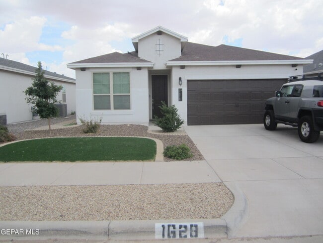 1628 Sam Dominguez in El Paso, TX - Building Photo - Building Photo