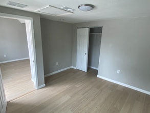 3301 Main St, Unit C in Moraine, OH - Building Photo - Building Photo