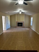 1430 Calloway St in Tallahassee, FL - Foto de edificio - Building Photo