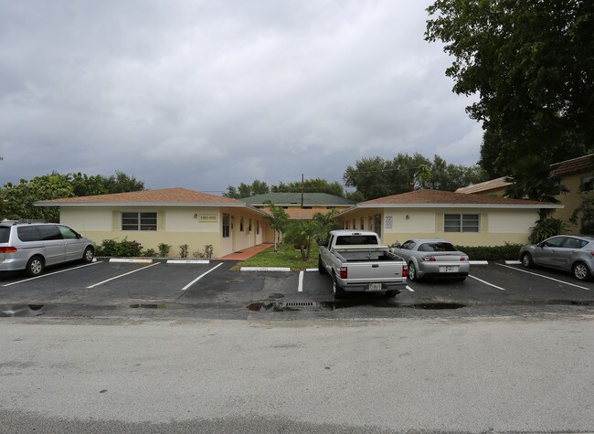 1101 NE 17th Ct in Fort Lauderdale, FL - Building Photo - Building Photo